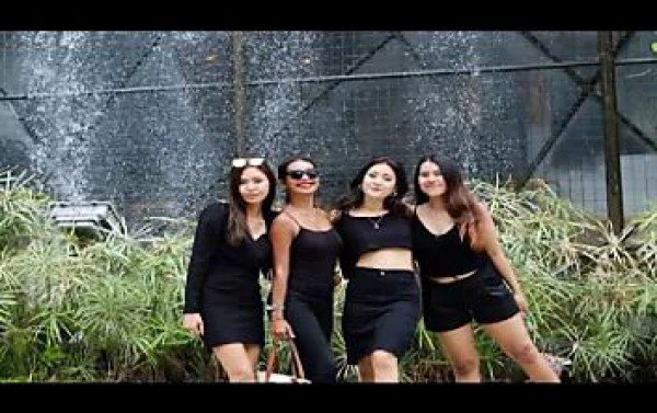 Ayi utami dari jakarta lesbian